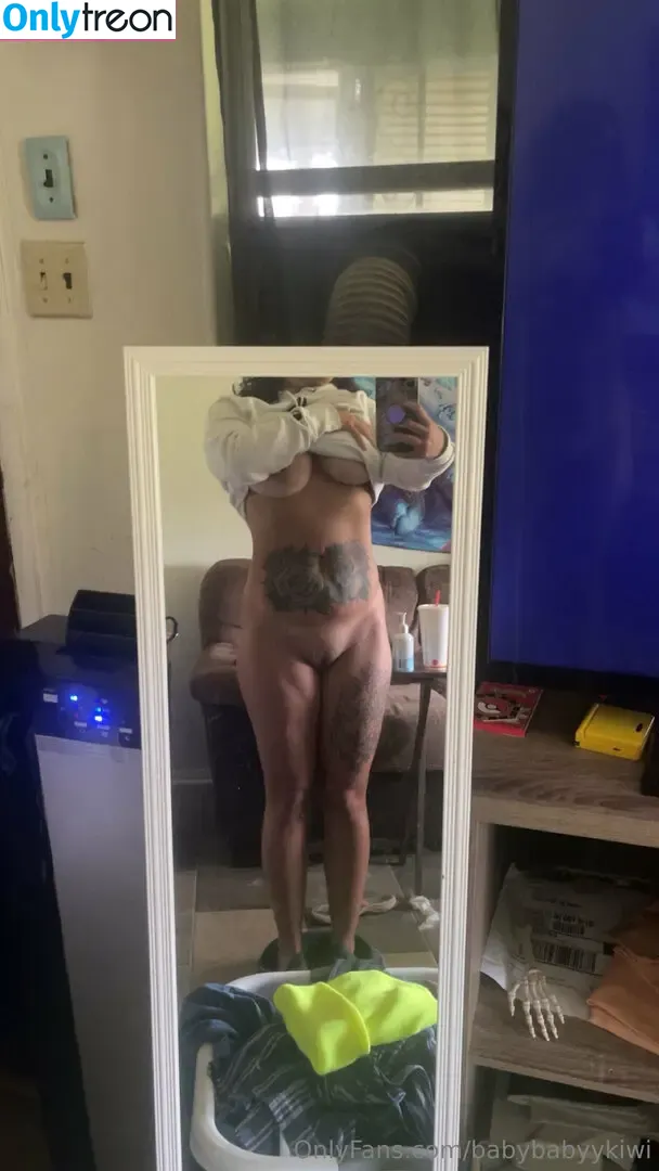 babybabyykiwi nude photo #0008 (babybabyykiwi)