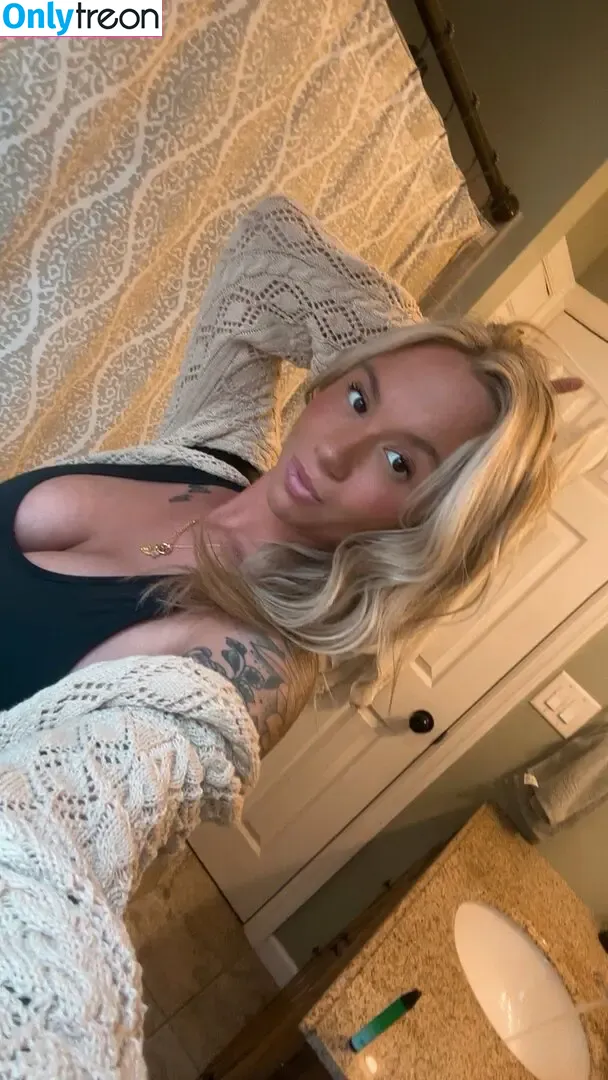 BabyCali nude photo #0124 (babycalivip / ciavejano)