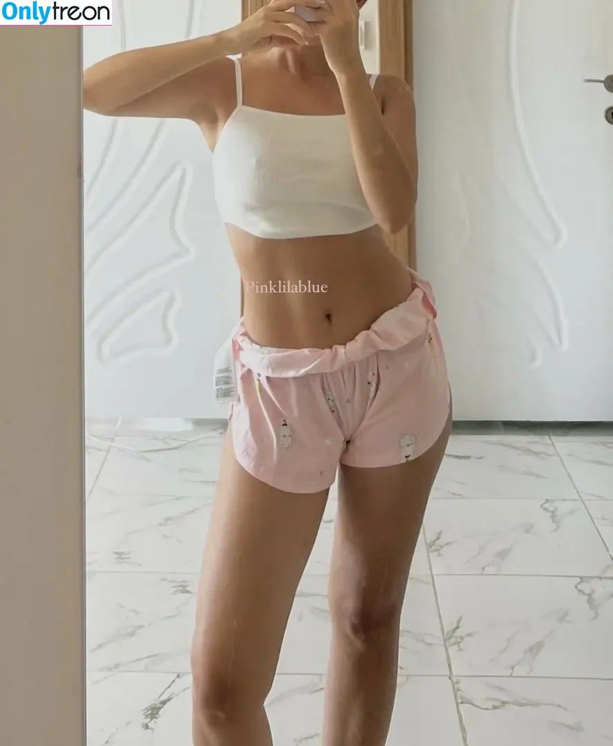 babyeylull nude photo #0019 (pinklilablue)