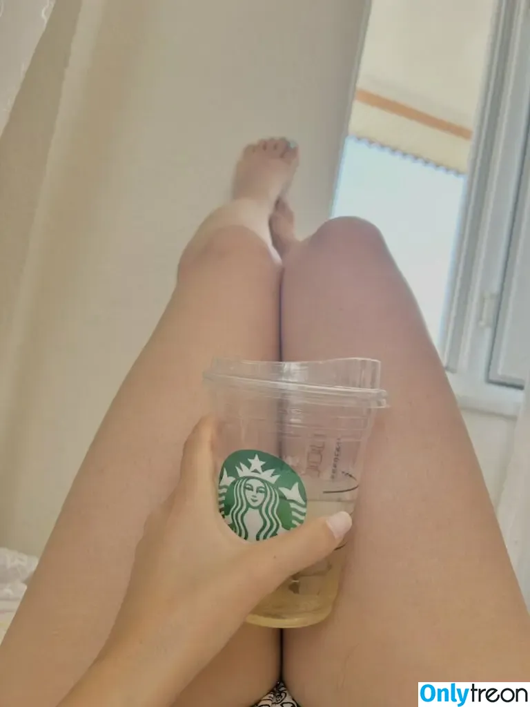 babyeylull nude photo #0021 (pinklilablue)