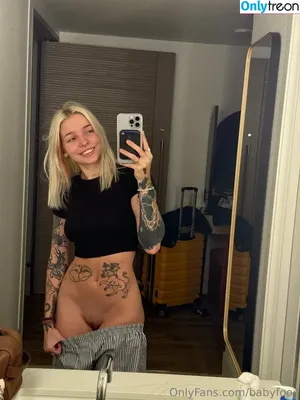 babyfooji / peachtot / peachtot.cosplay nude photo #0572