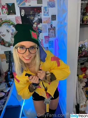 babyfooji / peachtot / peachtot.cosplay nude photo #0737