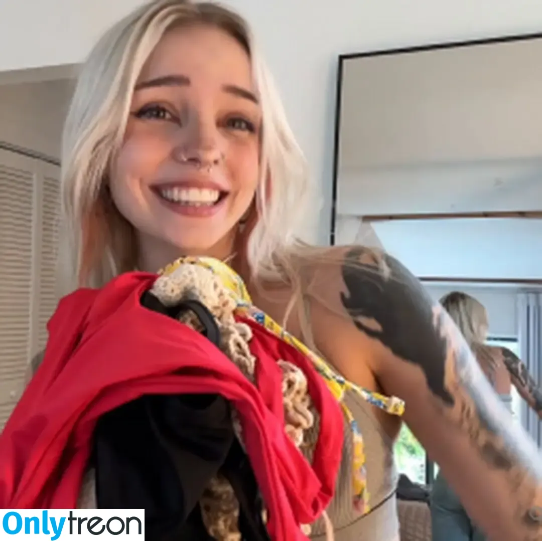 babyfooji nude photo #0463 (peachtot / peachtot.cosplay)
