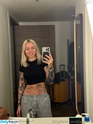 babyfooji / peachtot / peachtot.cosplay nude photo #1174