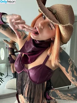 babyfooji / peachtot / peachtot.cosplay nude photo #1658