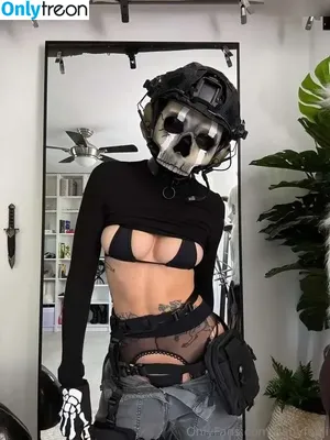 babyfooji / peachtot / peachtot.cosplay nude photo #1916