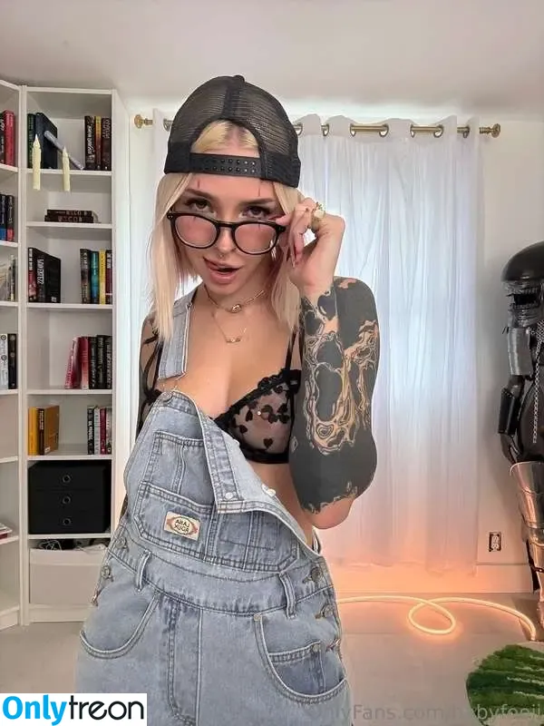 babyfooji nude photo #1850 (peachtot / peachtot.cosplay)