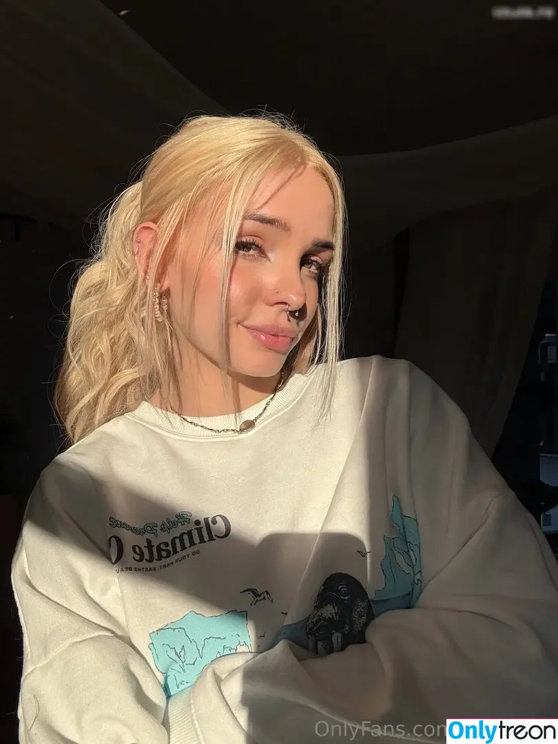 babyfooji nude photo #2888 (peachtot / peachtot.cosplay)
