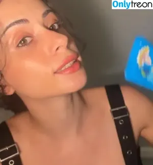BabyGEM ASMR / BabygemASMR / babyyygem / cemre_inann nude photo #0008