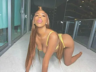 babygirlnaomii / babygirlnaomii._ nude photo #0094
