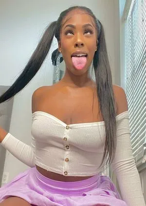 babygirlnaomii / babygirlnaomii._ nude photo #0208