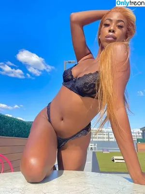 babygirlnaomii / babygirlnaomii._ nude photo #0550