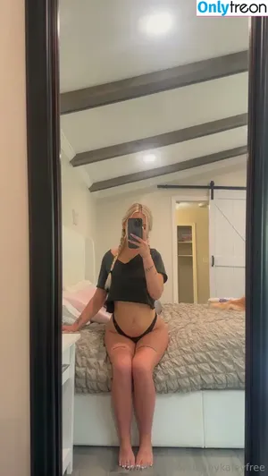babykaleyfree / k_0fficial nude photo #0195