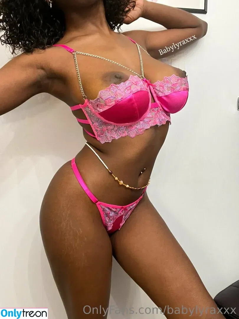babylyraxxx nude photo #0188 (Lyra Amorr / babylyraxx)