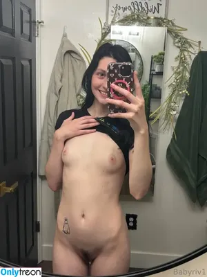 BabyRiv / BabyRivsVIP / BabyRivvv / river.parker123 nude photo #0387
