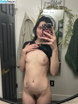 BabyRiv / BabyRivsVIP / BabyRivvv / river.parker123 nude photo #0388