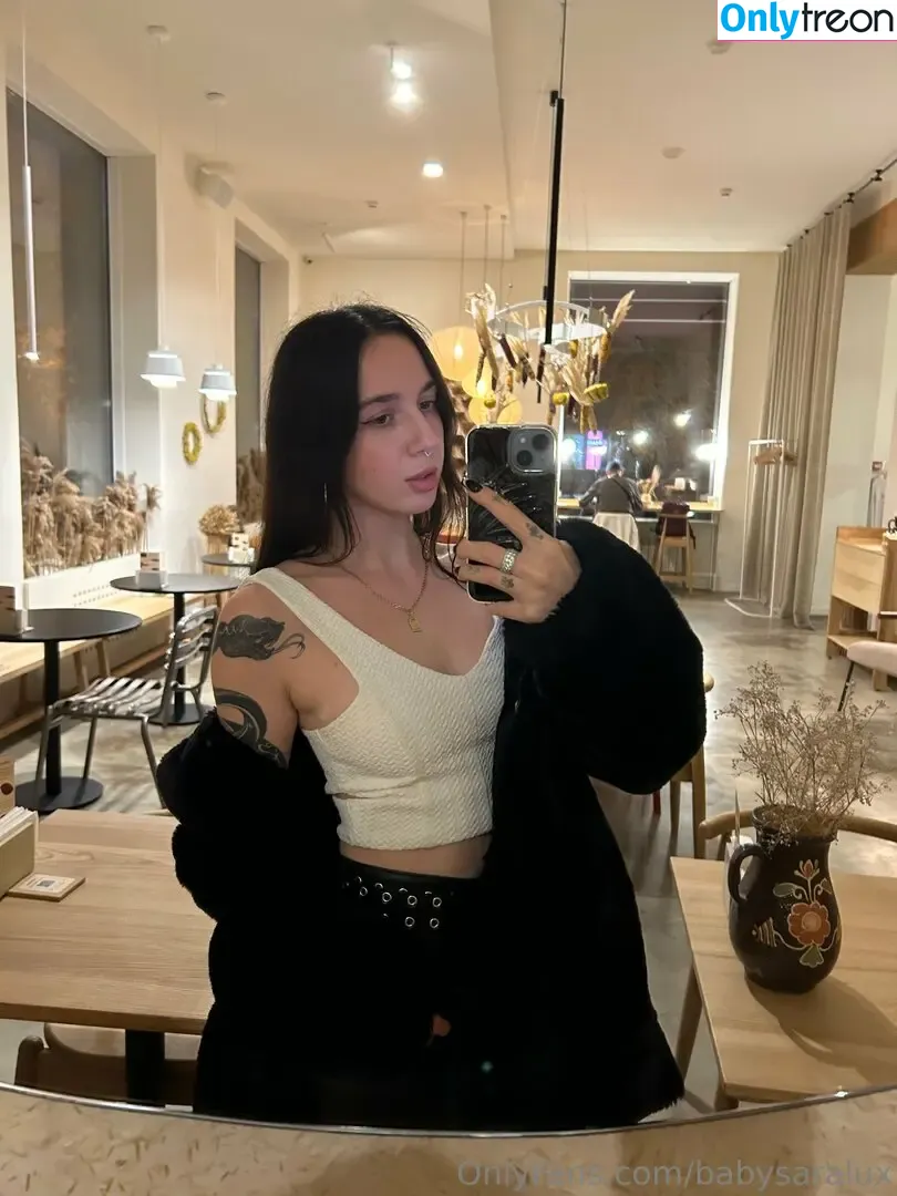 babysaralux nude photo #0043 (babysaralux)