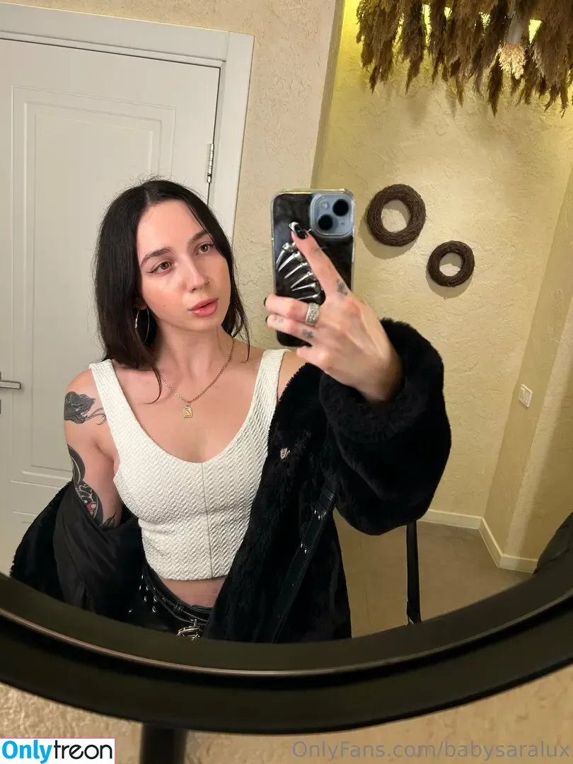 babysaralux nude photo #0044 (babysaralux)