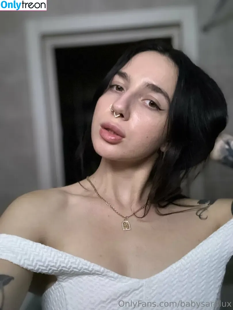babysaralux nude photo #0045 (babysaralux)