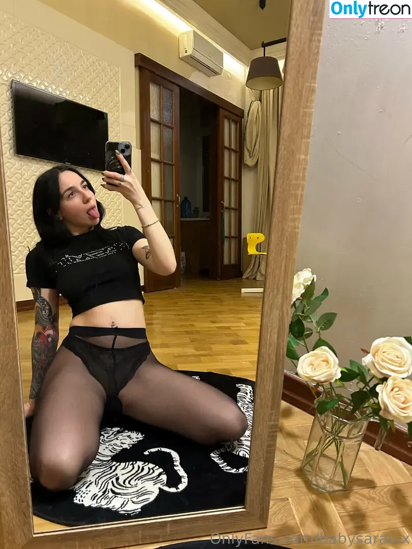 babysaralux nude photo #0087 (babysaralux)