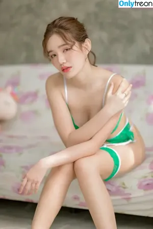 Babysupunnee / babybabie_11 nude photo #0115