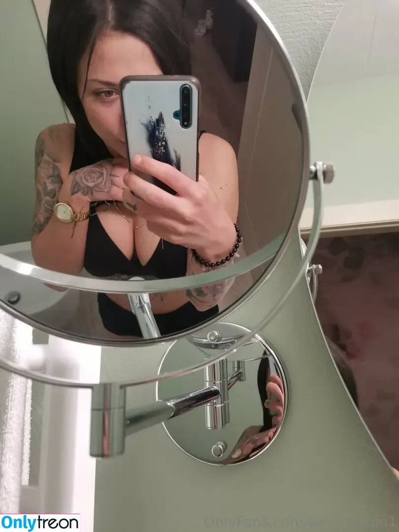 babyvodoo1 nude photo #0004 (babyyowl_)
