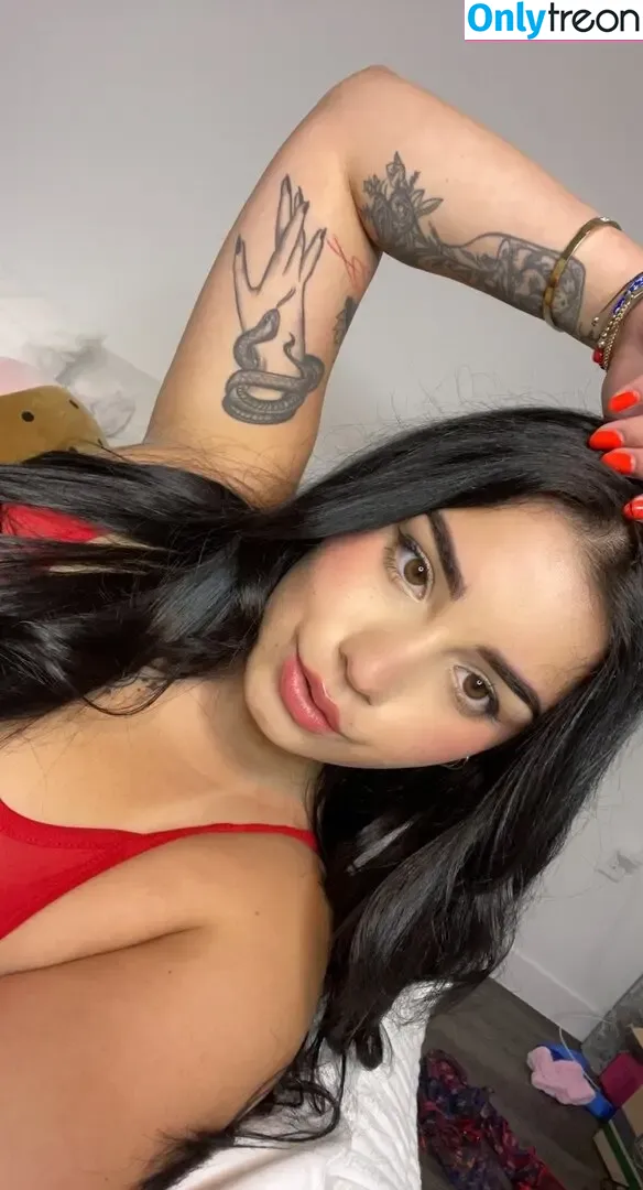 BabyxJulz nude photo #0007 (Babyjulz / bebejulz)