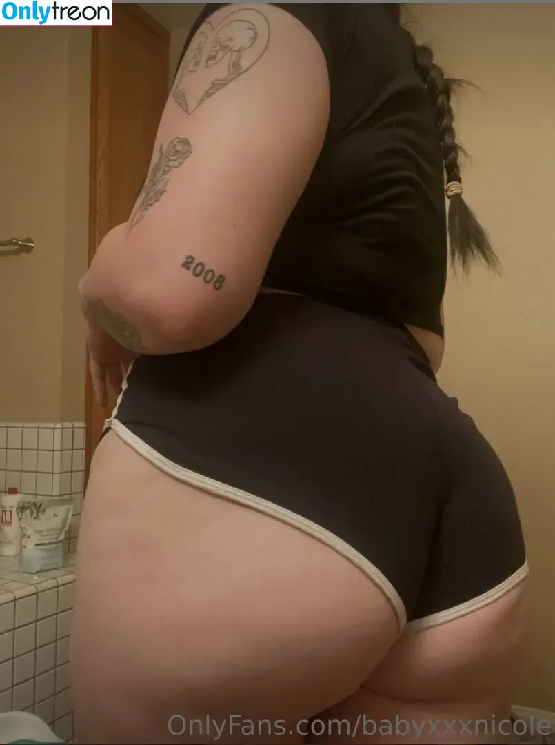 babyxxxnicole nude photo #0008 (haylee / yournicolexoxo)
