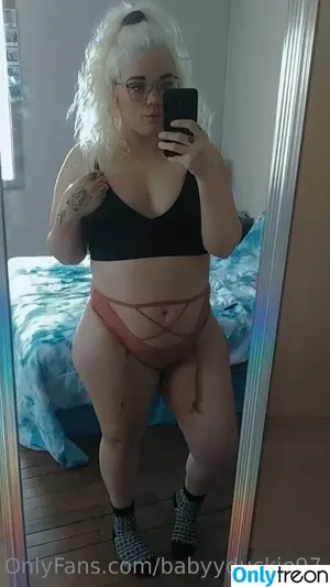  nude photo #0004