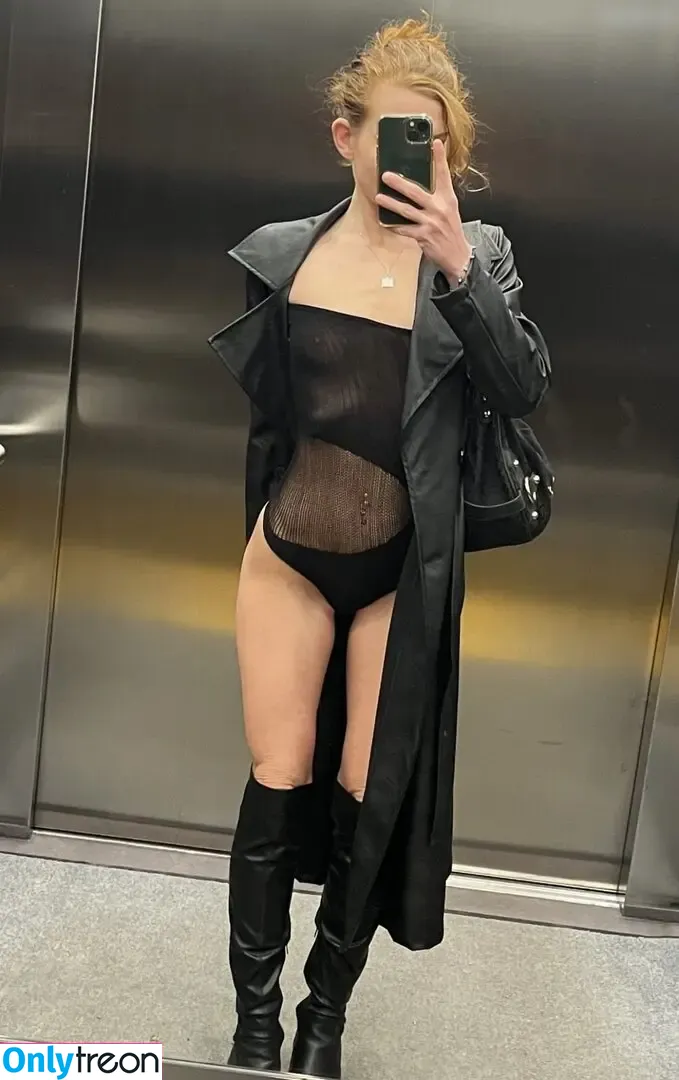 Badassbarbiebitch nude photo #0038 (Badassbarbiebitch)