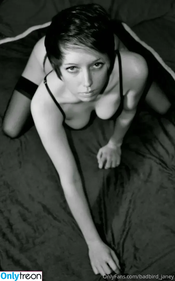 badbird_janey nude photo #0001 (because_babz)