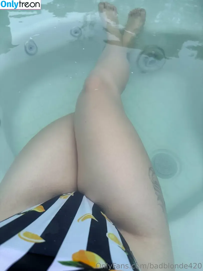 badblonde420 nude photo #0005 (thebadfairy420)