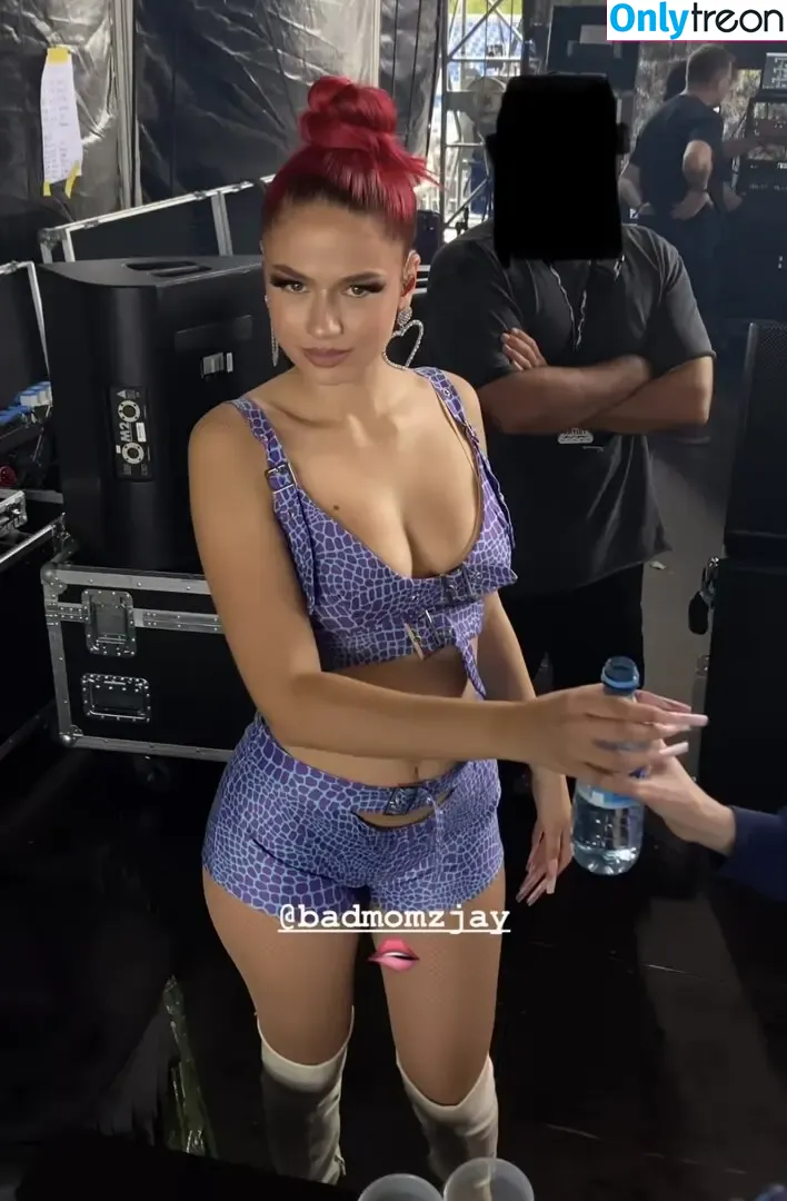 Badmómzjay nude photo #0154 (badmomzjay)