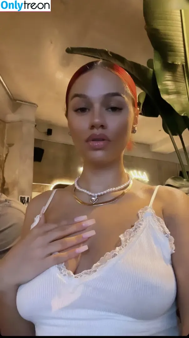 Badmómzjay nude photo #0164 (badmomzjay)