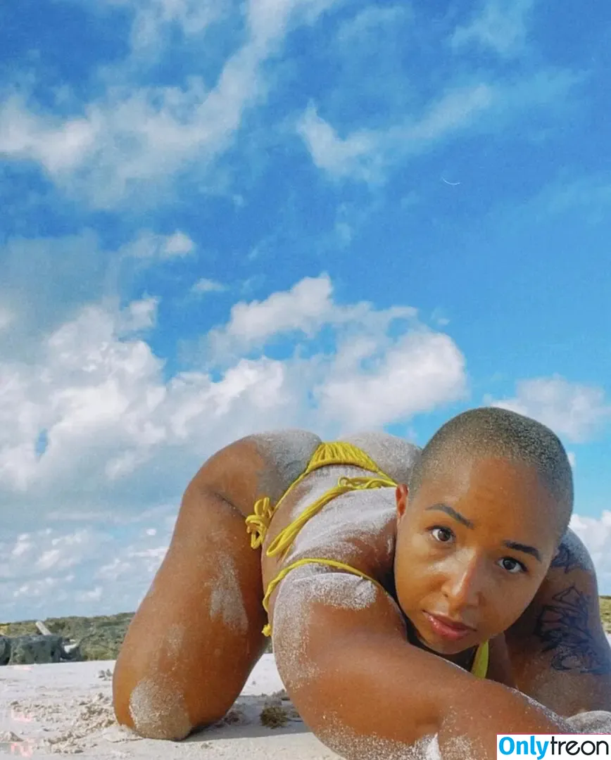 Bahayogi Alex Kaufmann nude photo #0009 (bahayogi)
