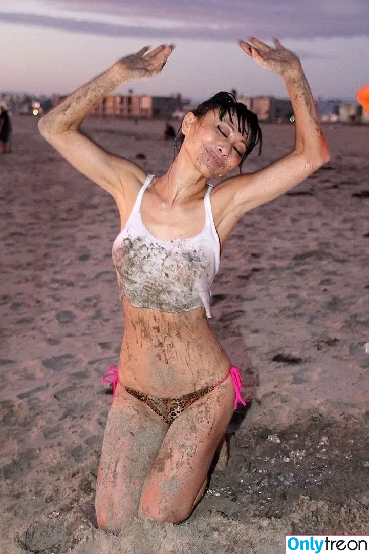 Bai Ling nude photo #0909 (iambailing)