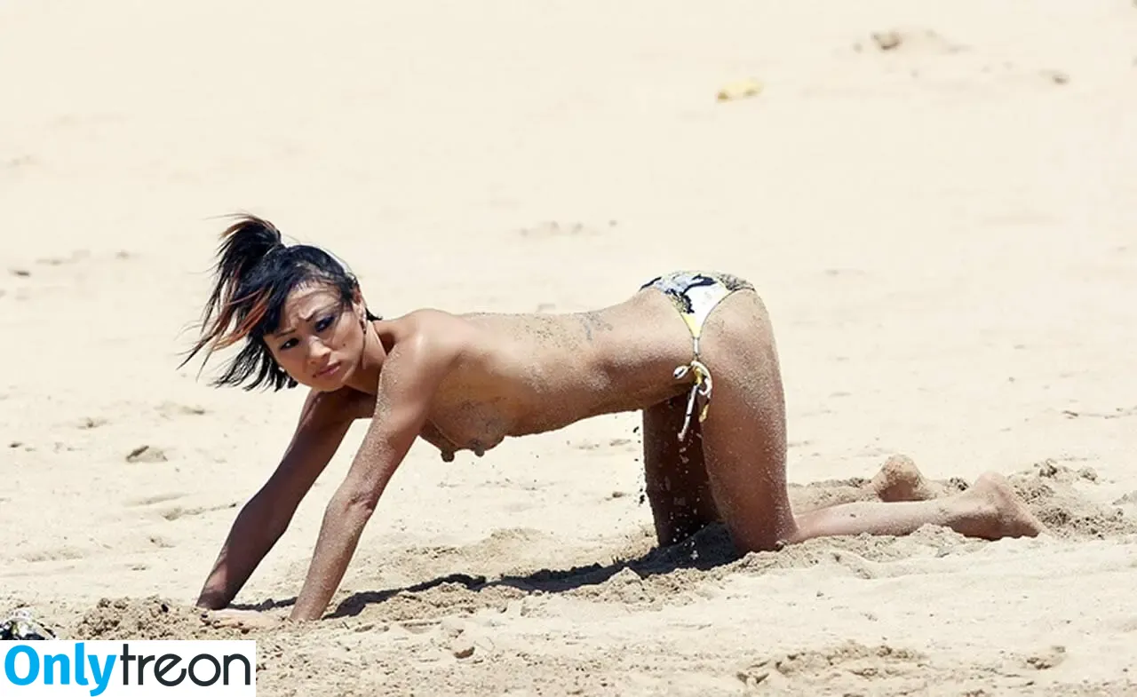 Bai Ling nude photo #0964 (iambailing)
