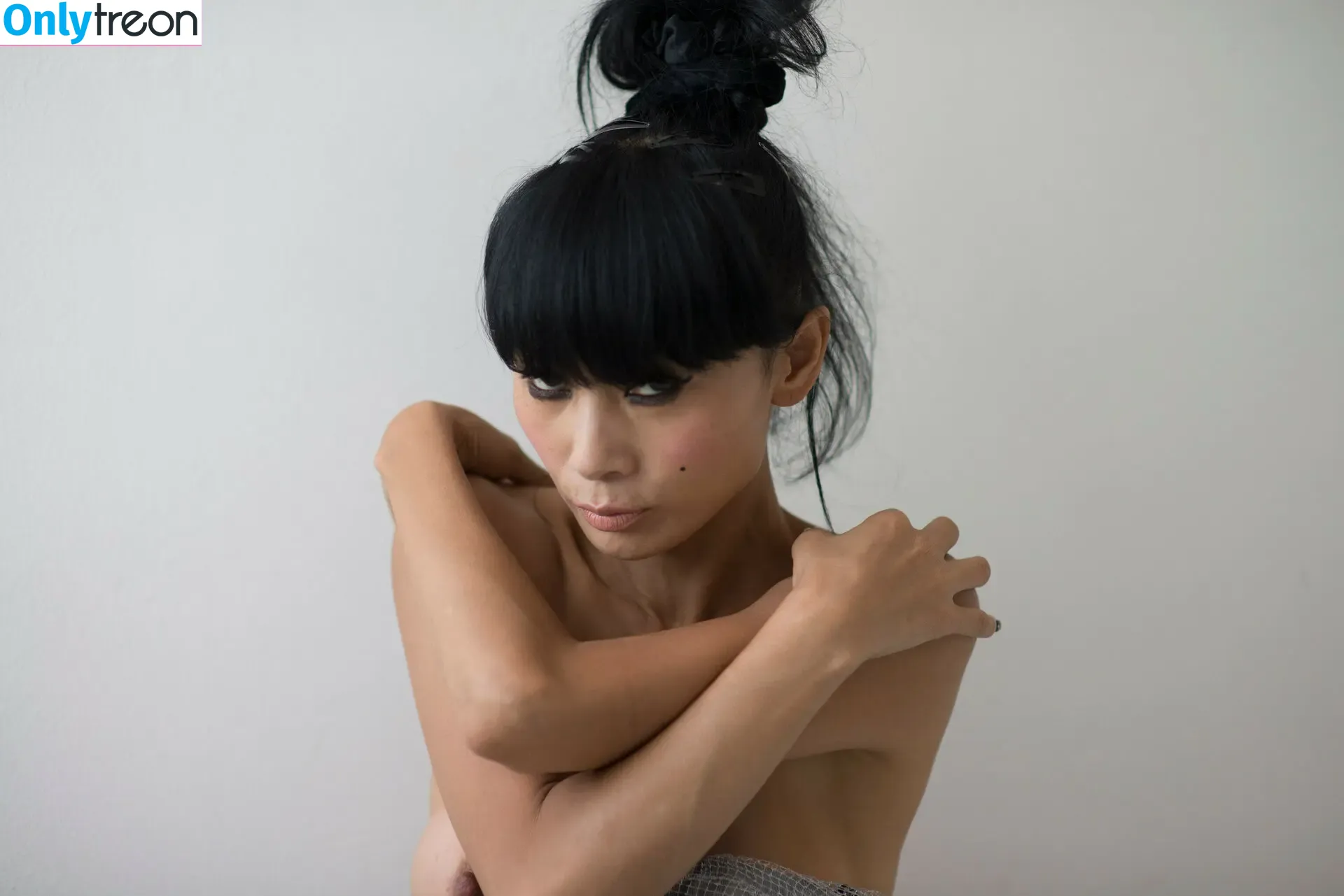 Bai Ling nude photo #0981 (iambailing)