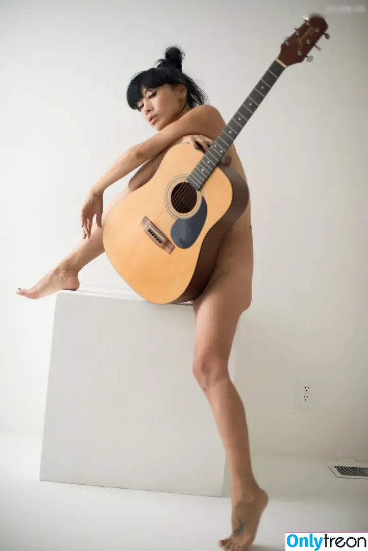 Bai Ling nude photo #0996 (iambailing)