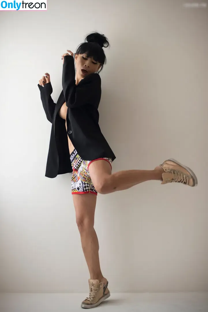 Bai Ling nude photo #1019 (iambailing)