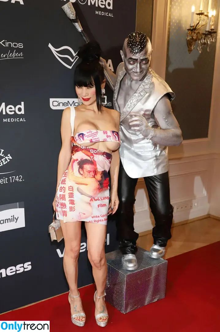 Bai Ling nude photo #1055 (iambailing)