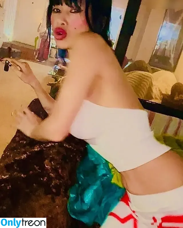 Bai Ling nude photo #1115 (iambailing)