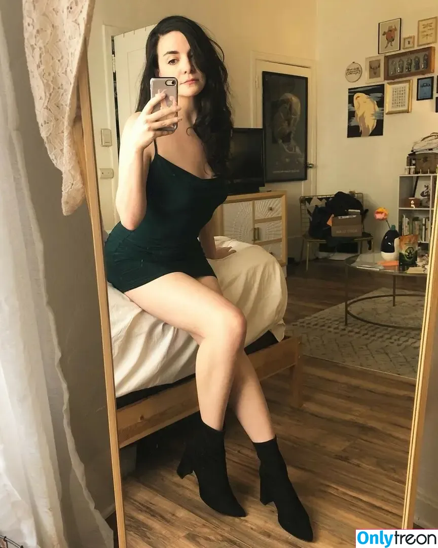 Bailey Meyers nude photo #0015 (bailienvspredator)