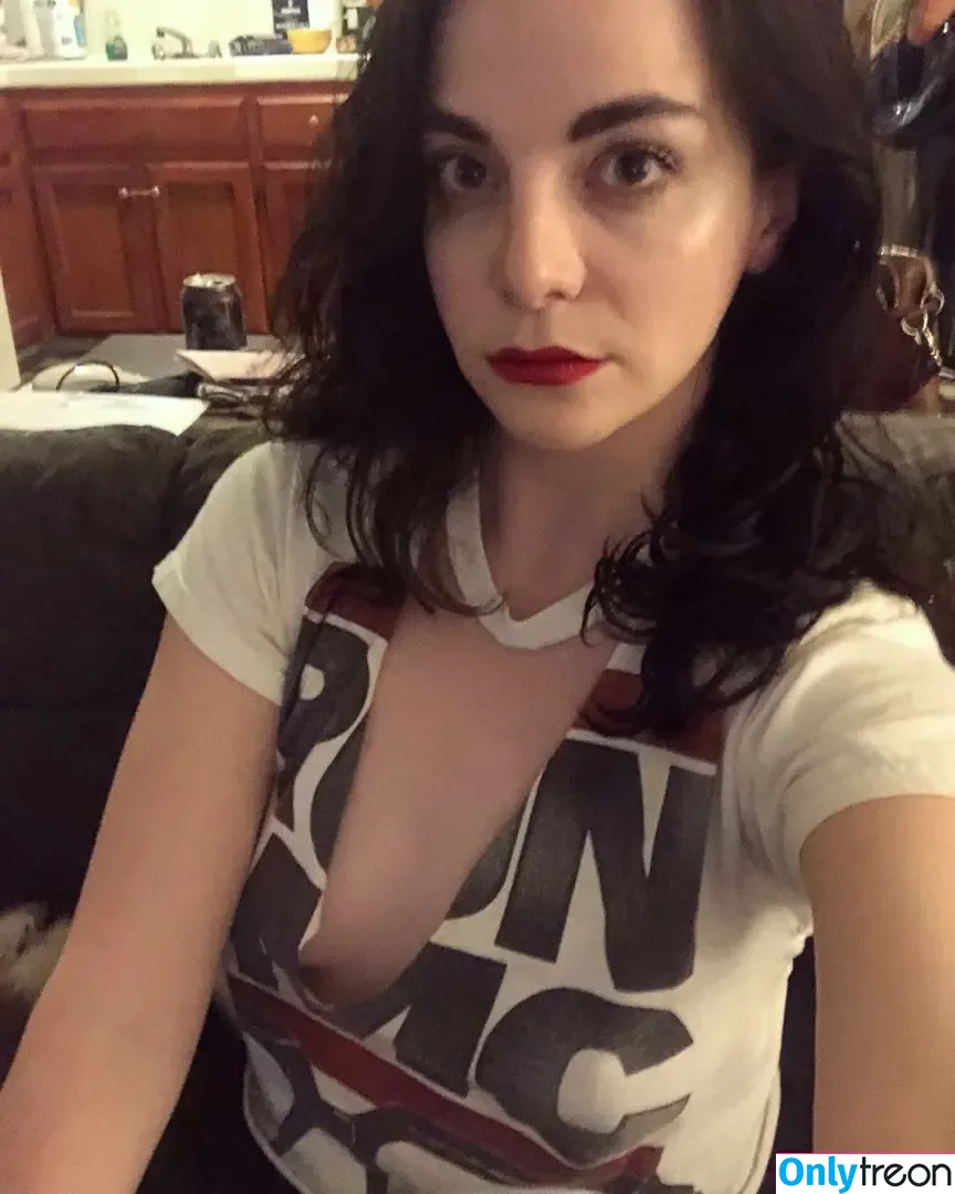 Bailey Meyers nude photo #0017 (bailienvspredator)