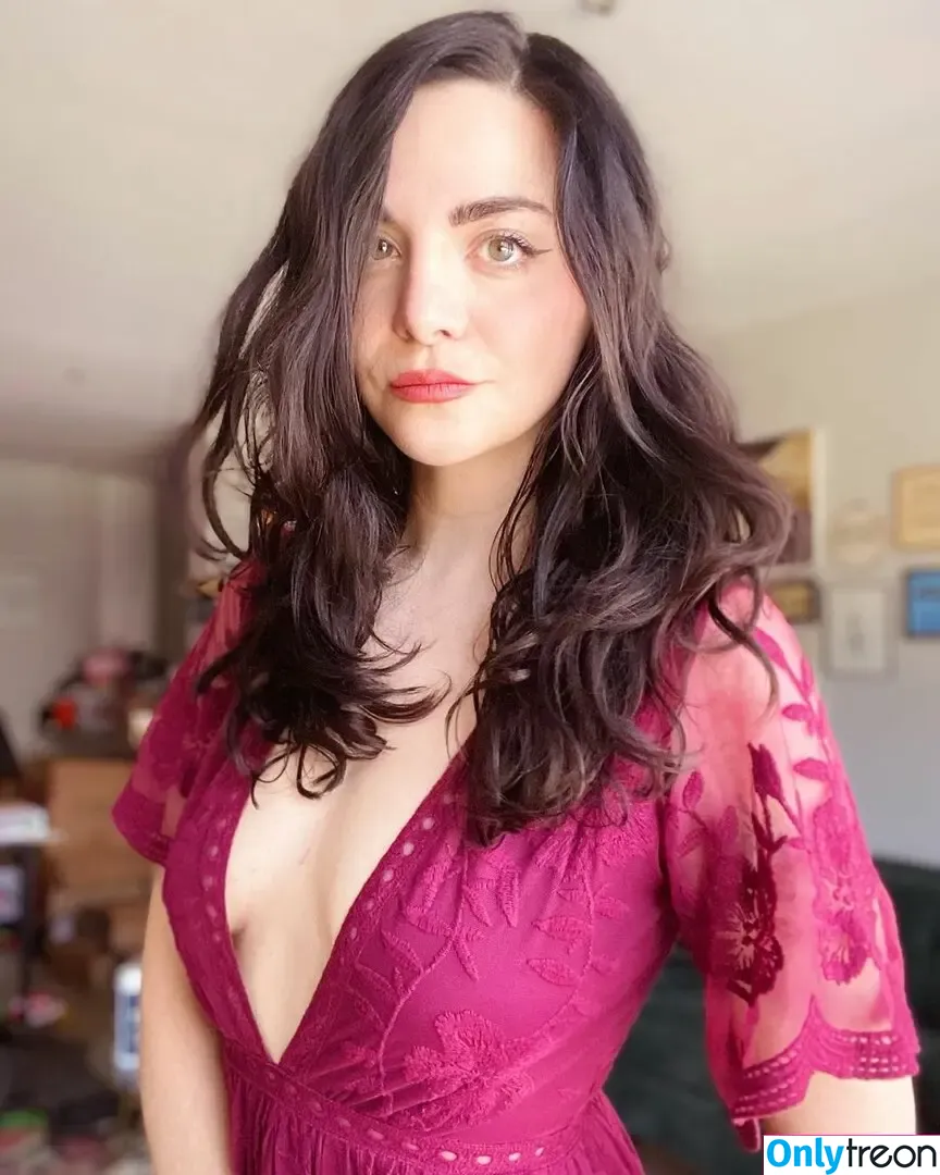 Bailey Meyers nude photo #0025 (bailienvspredator)