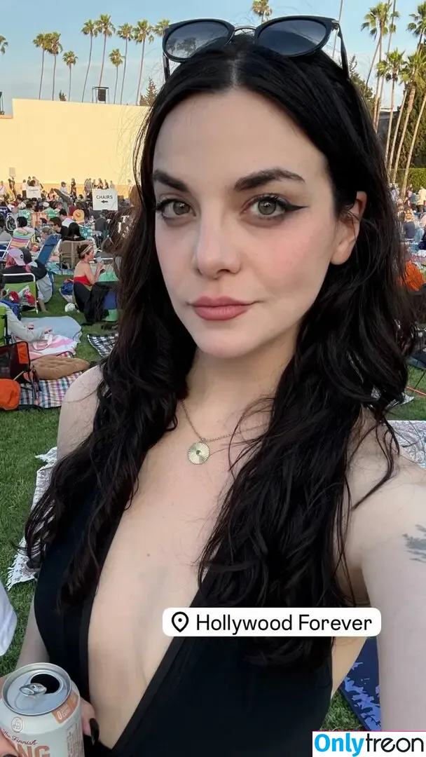 Bailey Meyers nude photo #0057 (bailienvspredator)