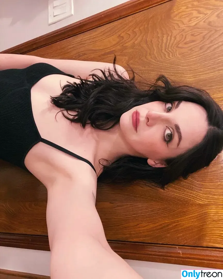 Bailey Meyers nude photo #0080 (bailienvspredator)