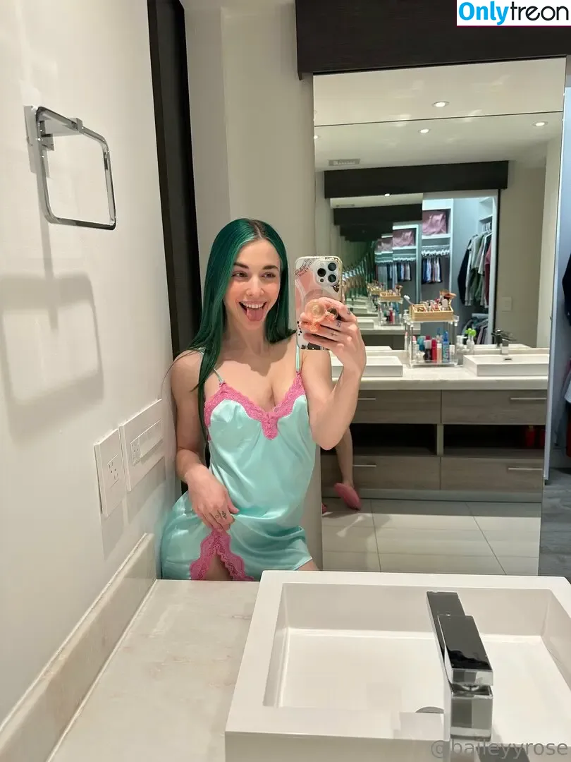 baileyyrose nude photo #0116 (baileyyrose)