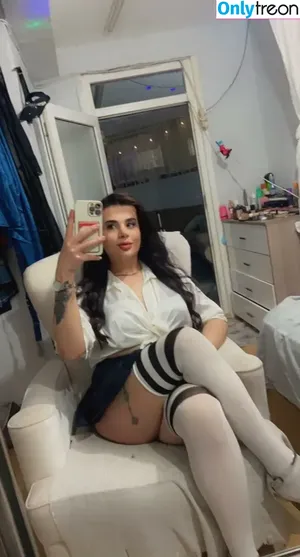 Balmaya23 / trvmaya23 nude photo #0002