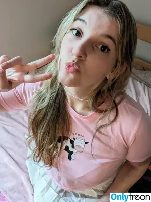 Bambi / adizthebam / bambi.tube / bitty.bambi / ebee7 nude photo #0137